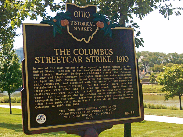 Columbus Street Car Strike sign